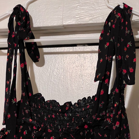 OS / Smocked mini-dress - Picture 4 of 5